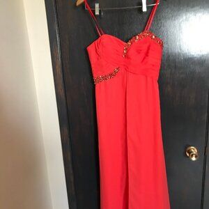 Hailey Logan Ladies Red Evening Gown Size 12 NEW WITHOUT TAGS